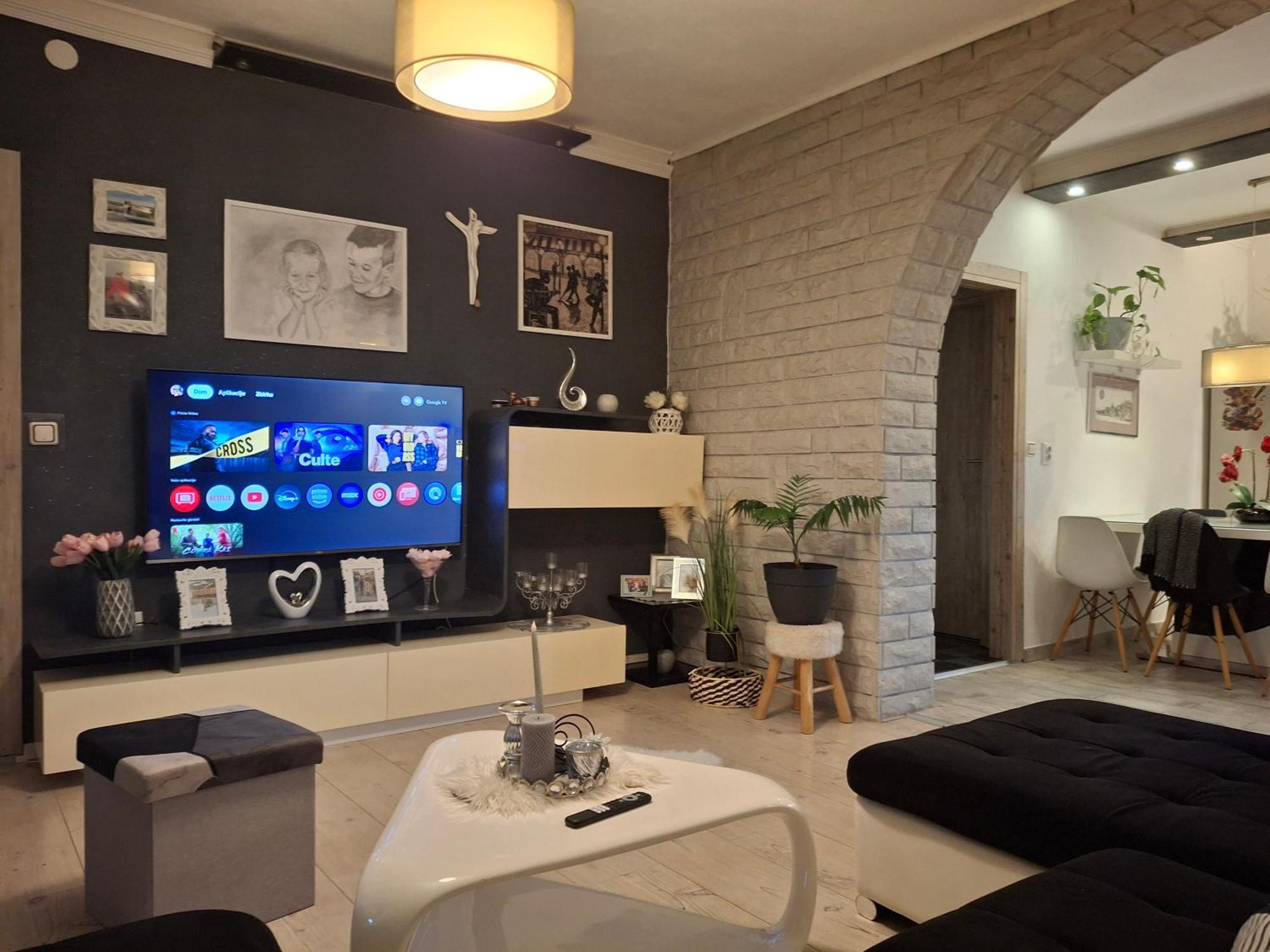 Apartment L&L Σίμπενικ Εξωτερικό φωτογραφία