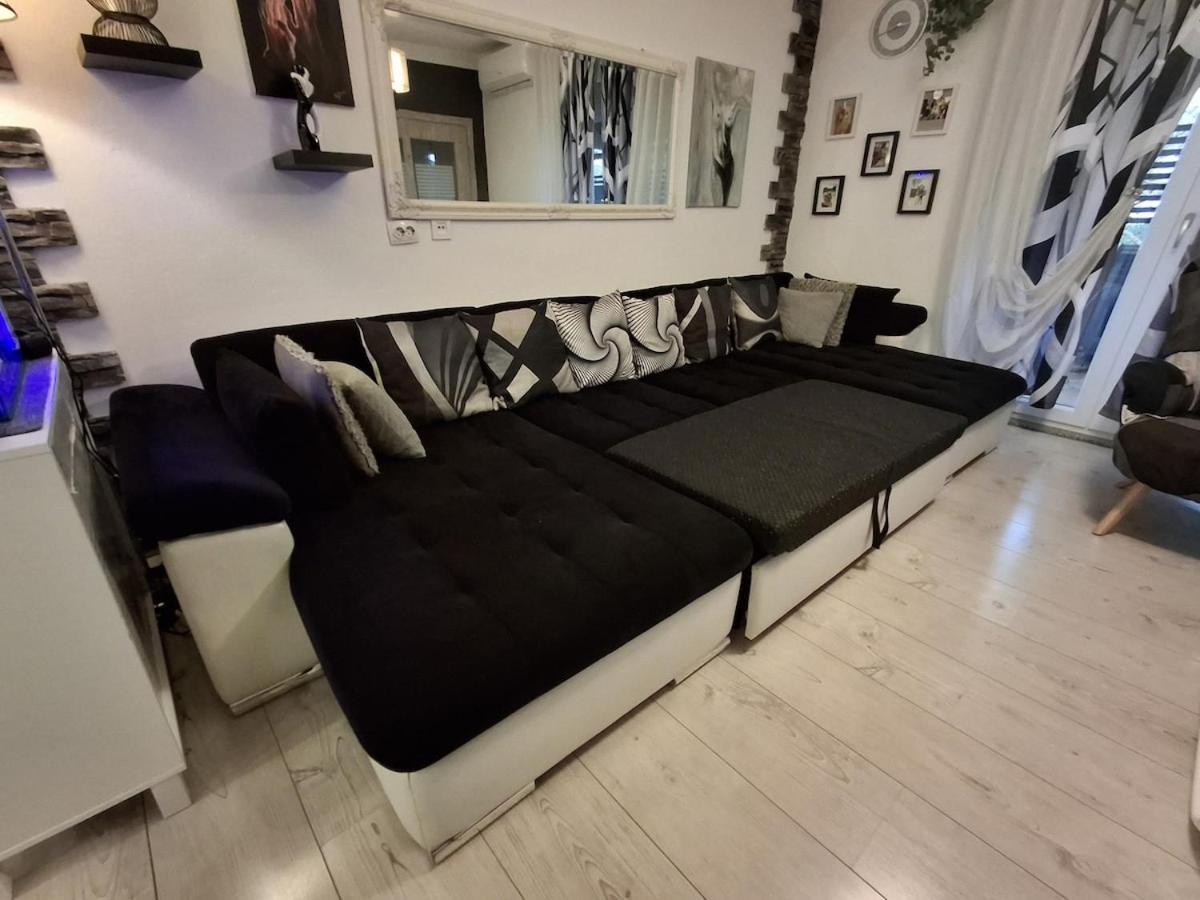 Apartment L&L Σίμπενικ Εξωτερικό φωτογραφία