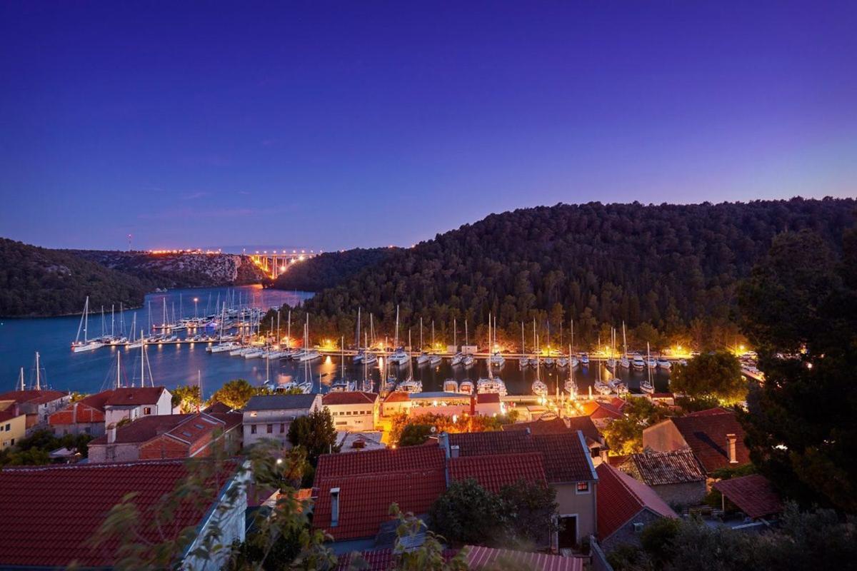 Apartment L&L Σίμπενικ Εξωτερικό φωτογραφία