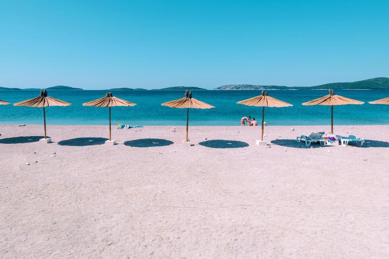 Apartment L&L Σίμπενικ Εξωτερικό φωτογραφία